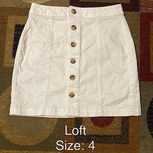 Loft white mini skiff